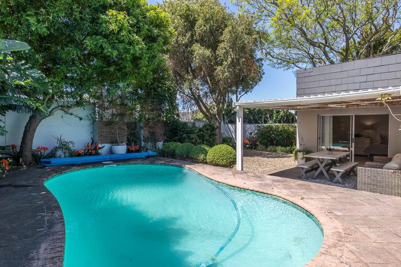 3 Bedroom Property for Sale in Constantia Western Cape